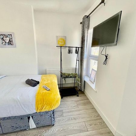 Cheerful 1 Bed Apartment Cardiff City Centre - Penarth Rd Экстерьер фото