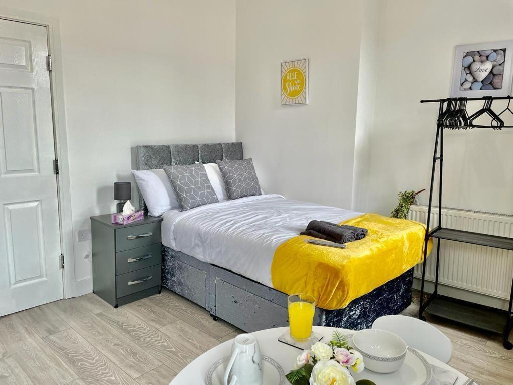 Cheerful 1 Bed Apartment Cardiff City Centre - Penarth Rd Номер фото