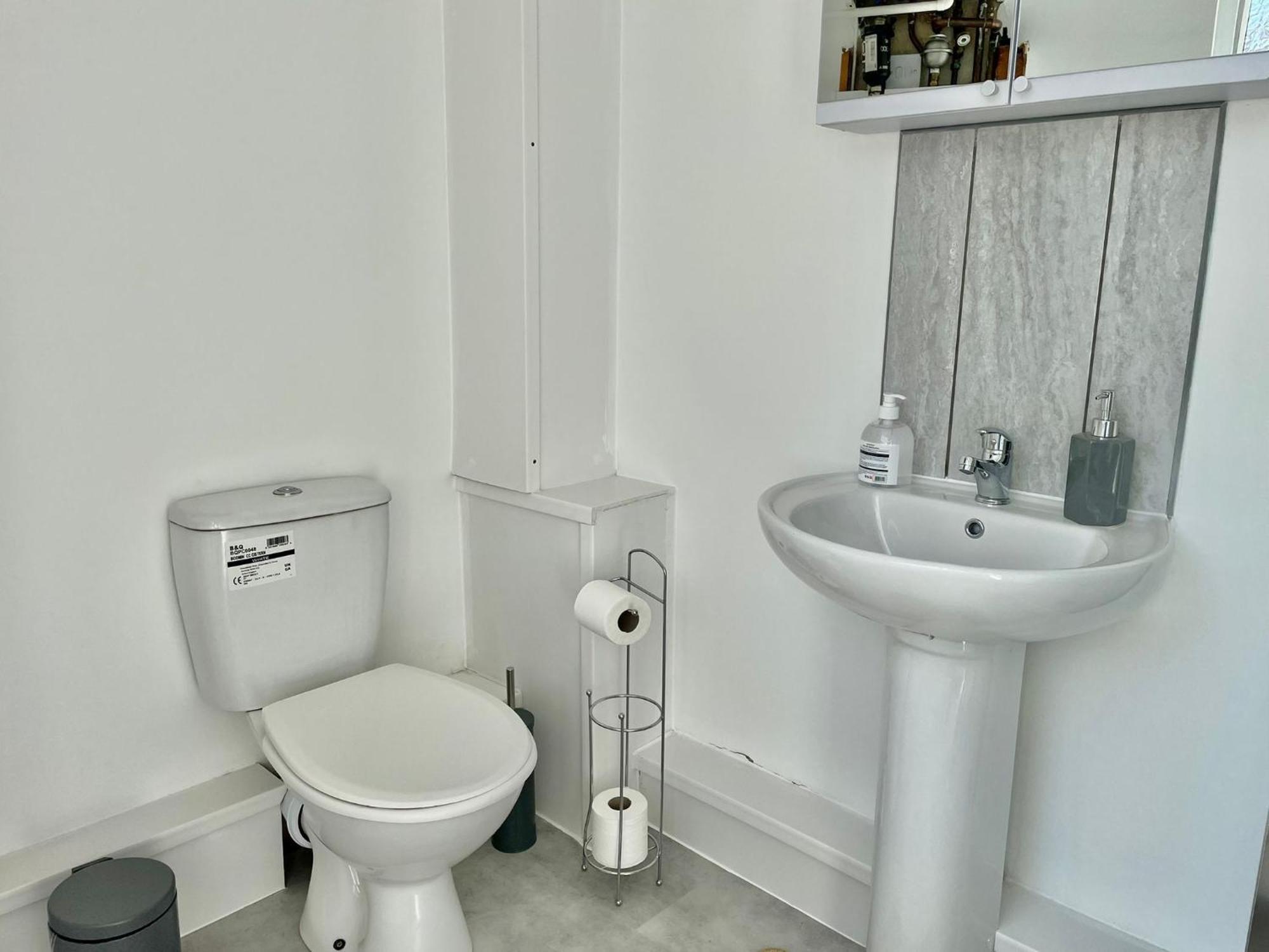 Cheerful 1 Bed Apartment Cardiff City Centre - Penarth Rd Номер фото